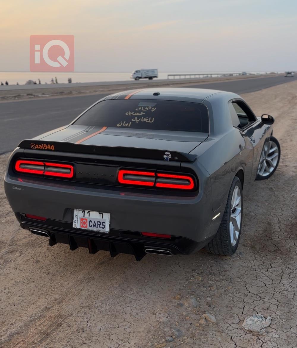 Dodge Challenger